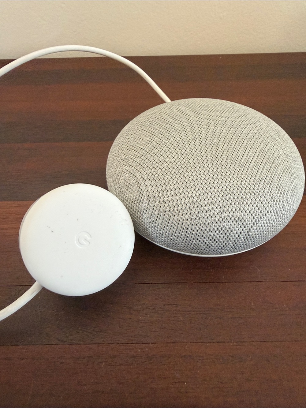 Google Nest Mini Smart Speaker - Chalk White